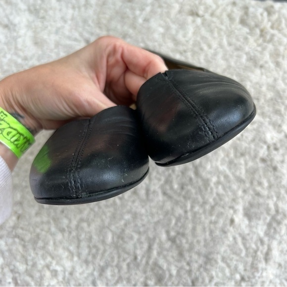 Trotters Doris Black Leather Block Heel Pumps Size 11M - Picture 6 of 10